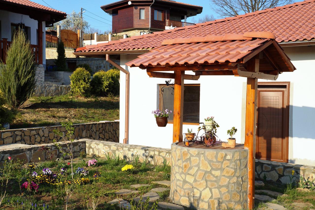 Hotel Family Complex Krisbo Donkovtsi Exterior foto